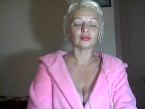Snapshot of MaryJane441 chatting on 26, 10, 2025 MaryJane441 online show from 26, 10, 2025