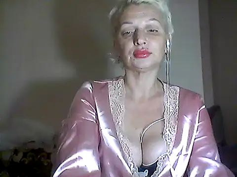 Snapshot of MaryJane441 chatting on 13, 12, 2025 MaryJane441 online show from 13, 12, 2025