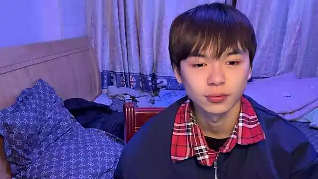 Snapshot of xiaottt1918 chatting on 14, 1, 2025 xiaottt1918 online show from 14, 1, 2025