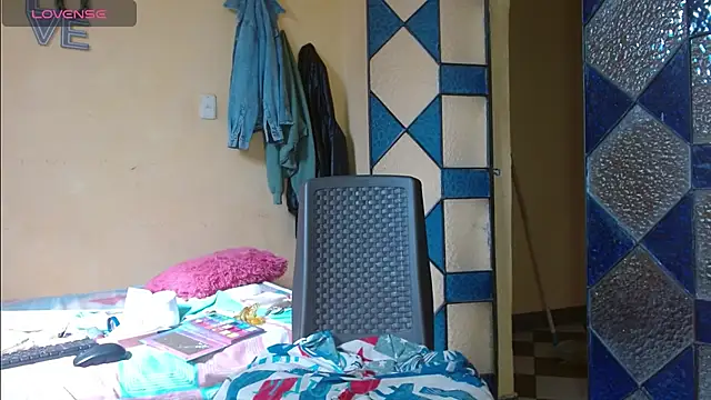 cristinamontiel online show from 16, 12, 2024