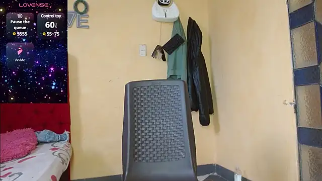 cristinamontiel online show from 9, 1, 2025