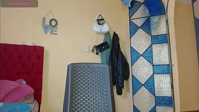 cristinamontiel online show from 2, 2, 2025