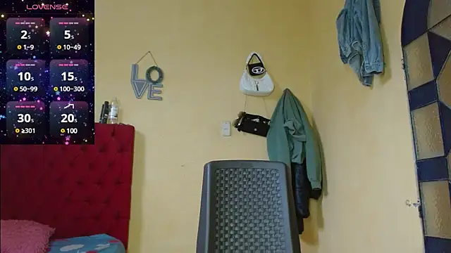 cristinamontiel online show from 8, 2, 2025