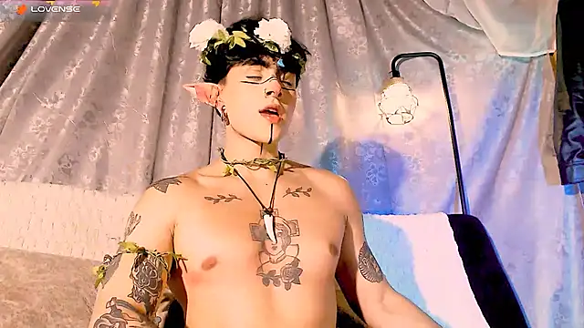 Mathew stardust online show from 21, 10, 2025