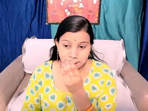 Snapshot of kendracox21 chatting on 14, 4, 2026 kendracox21 online show from 14, 4, 2026