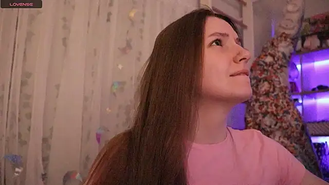 Snapshot of your_jane chatting on 8, 4, 2026 your jane online show from 8, 4, 2026