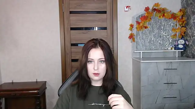 Kristy-Max online show from 17, 10, 2025