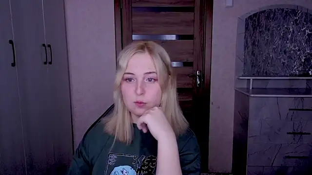 Kristy-Max online show from 8, 3, 2026