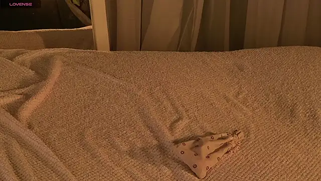 SunnyRisha online show from 2, 12, 2025