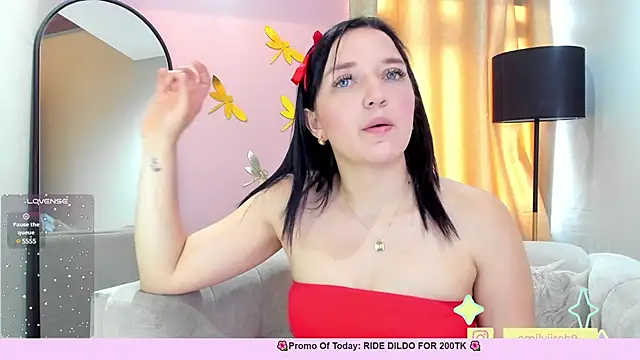 Snapshot of _EmilyJireh_ chatting on 3, 3, 2025  EmilyJireh  online show from 3, 3, 2025