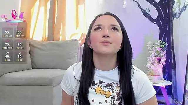 Snapshot of _EmilyJireh_ chatting on 6, 10, 2025  EmilyJireh  online show from 6, 10, 2025