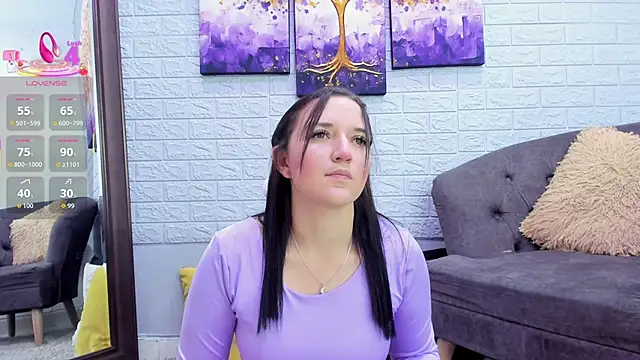 Snapshot of _EmilyJireh_ chatting on 16, 10, 2025  EmilyJireh  online show from 16, 10, 2025