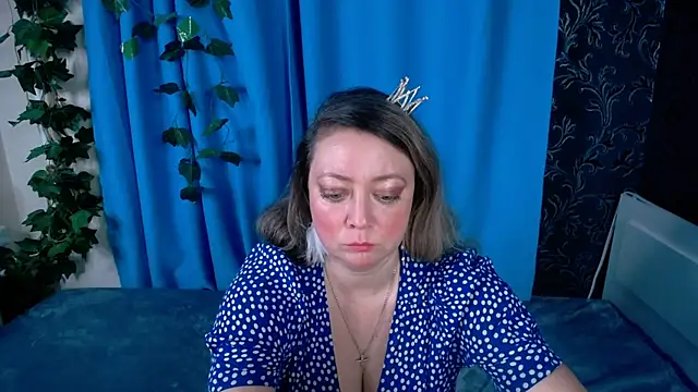 JesiaFoxi online show from 30, 12, 2024