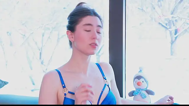 GentleSparkMay online show from 23, 2, 2025