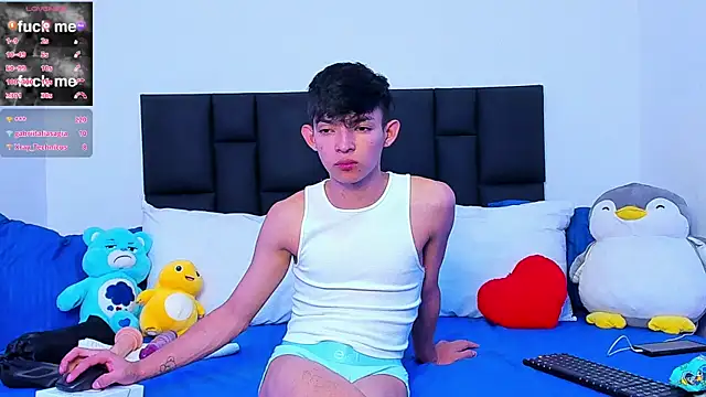 Tonny twink  online show from 5, 3, 2025