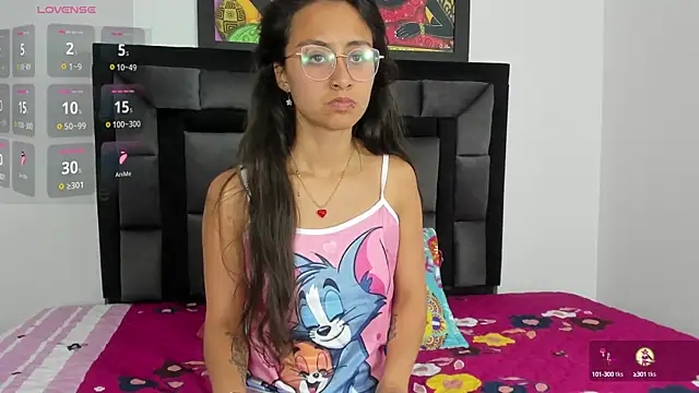 tatiana valencia online show from 9, 3, 2025