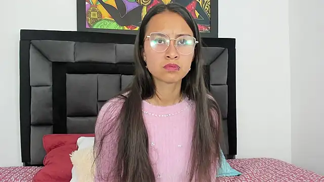 tatiana valencia online show from 18, 3, 2025