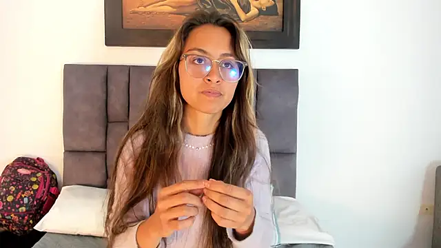 Snapshot of tatiana_valencia chatting on 27, 4, 2026 tatiana valencia online show from 27, 4, 2026