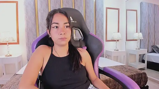 lyzzi smith01 online show from 12, 3, 2025