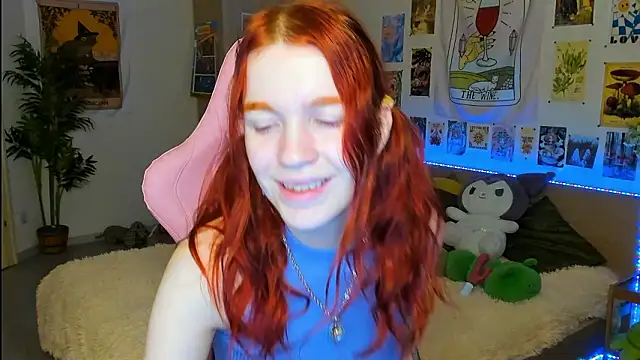 Snapshot of Sunny_Elly chatting on 2, 12, 2024 Sunny Elly online show from 2, 12, 2024