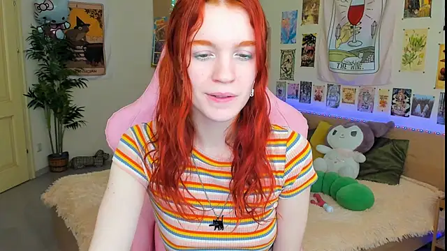 Snapshot of Sunny_Elly chatting on 7, 2, 2025 Sunny Elly online show from 7, 2, 2025
