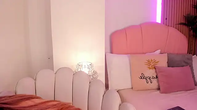 Snapshot of Victoria_vallejo_ chatting on 9, 1, 2026 Victoria vallejo online show from 9, 1, 2026