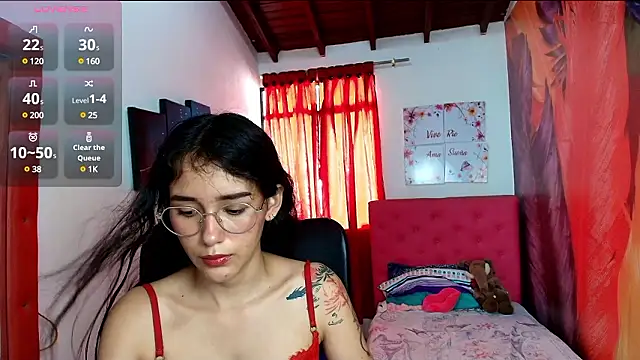 miley blue  online show from 6, 12, 2024