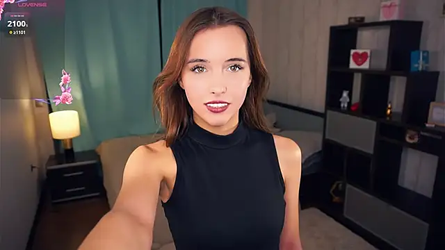 FannyHewson online show from 21, 12, 2024