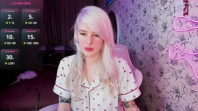 Snapshot of Healing__girl chatting on 3, 3, 2025 Healing girl online show from 3, 3, 2025
