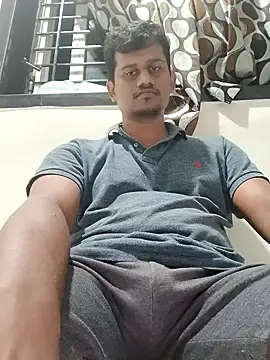 Long Laster online show from 28, 9, 2025