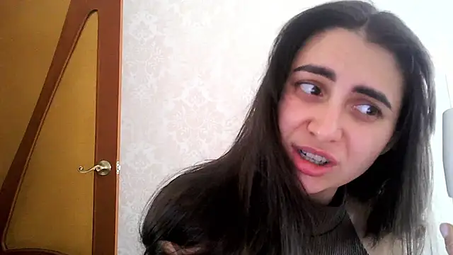 Snapshot of Kashtanka_ chatting on 12, 9, 2025 Kashtanka  online show from 12, 9, 2025