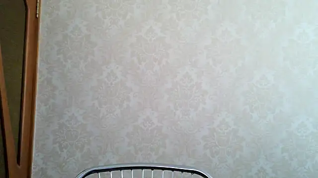 Snapshot of Kashtanka_ chatting on 17, 10, 2025 Kashtanka  online show from 17, 10, 2025