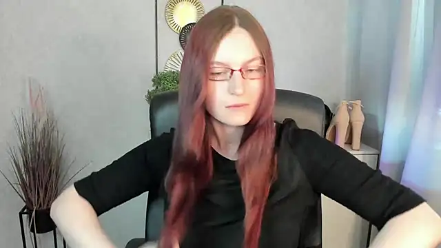 emmaxDelight online show from 25, 6, 2026