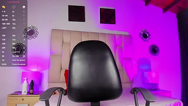 Mia ross16 online show from 8, 1, 2025