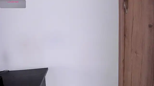 Mia ross16 online show from 2, 3, 2025