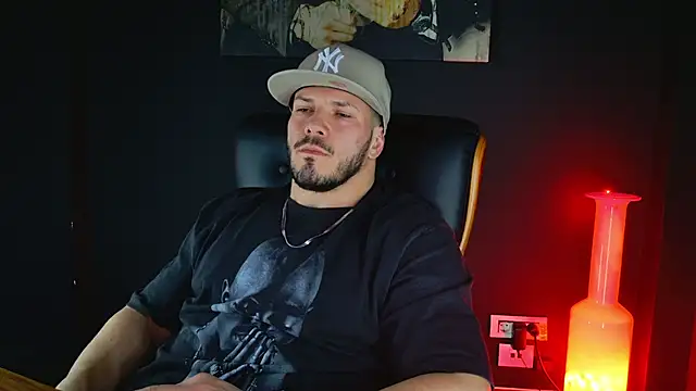 Snapshot of AngeloEric chatting on 7, 12, 2024 AngeloEric online show from 7, 12, 2024