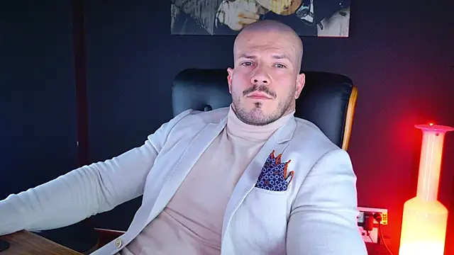 Snapshot of AngeloEric chatting on 11, 12, 2024 AngeloEric online show from 11, 12, 2024