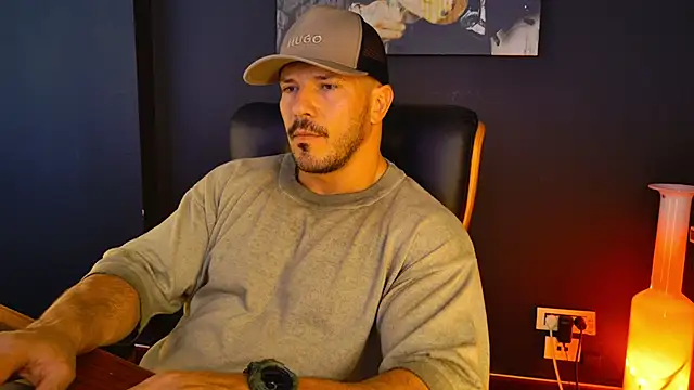 AngeloEric online show from 18, 9, 2025