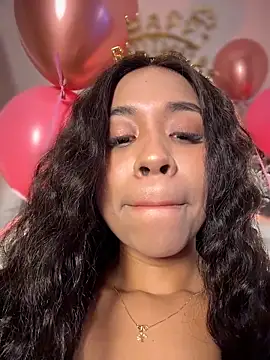 bella  honey online show from 16, 12, 2025