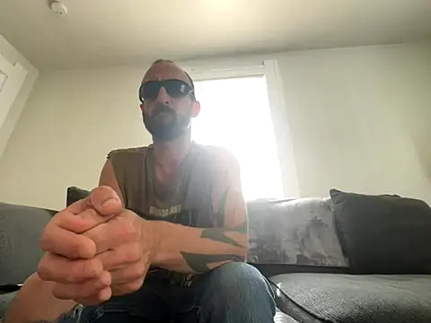 Snapshot of armdy371 chatting on 16, 9, 2025 armdy371 online show from 16, 9, 2025