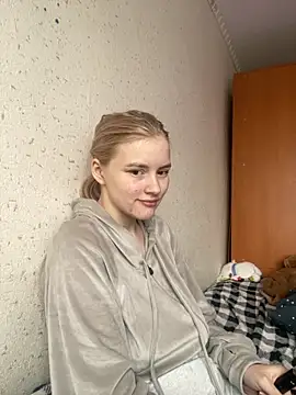 Snapshot of DaMa-1808 chatting on 1, 10, 2025 DaMa-1808 online show from 1, 10, 2025