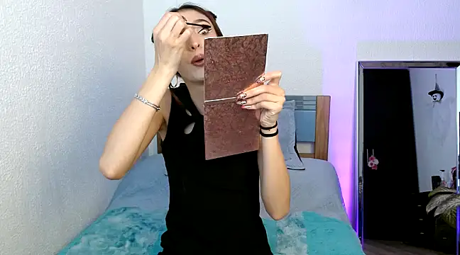 gabykovalenko14 online show from 24, 2, 2025