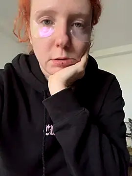 alt cutie online show from 5, 10, 2025