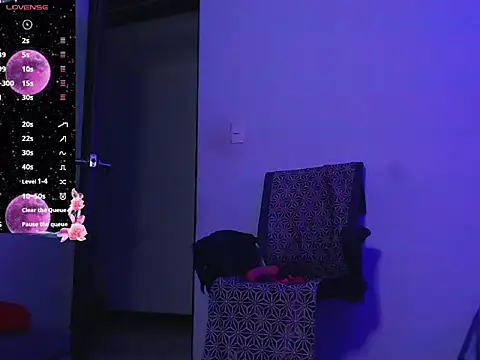 Snapshot of AliciaChelios chatting on 9, 4, 2026 AliciaChelios online show from 9, 4, 2026