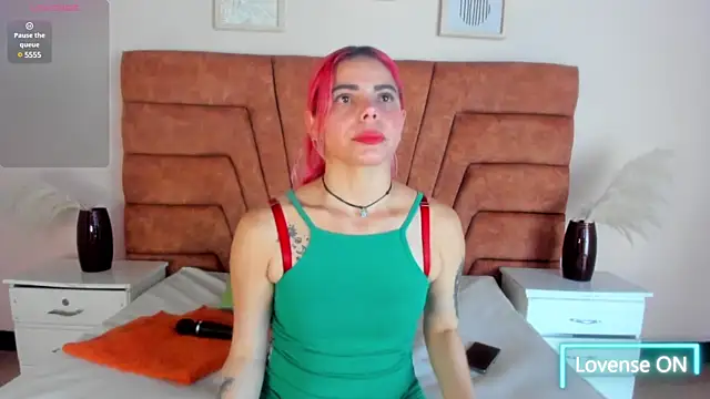 NIKI SANTANA online show from 31, 1, 2025