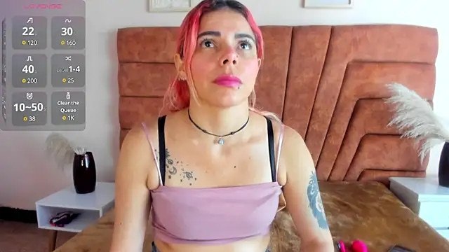 NIKI SANTANA online show from 28, 2, 2025