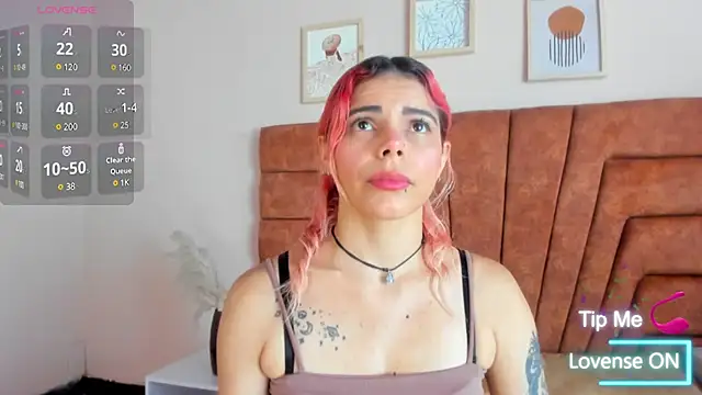 NIKI SANTANA online show from 5, 3, 2025