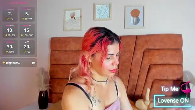 NIKI SANTANA online show from 6, 3, 2025