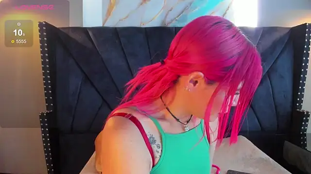 NIKI SANTANA online show from 24, 9, 2025