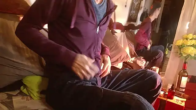 laye19 online show from 24, 3, 2026